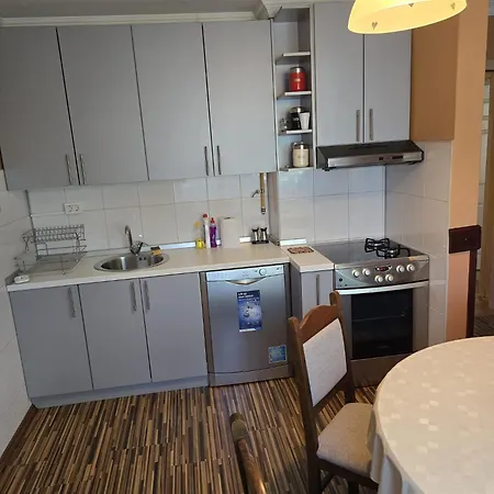 Apartment Luzani 1